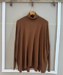 BLUSA TRICOT QUADRADA GOLA BOBA 26101177